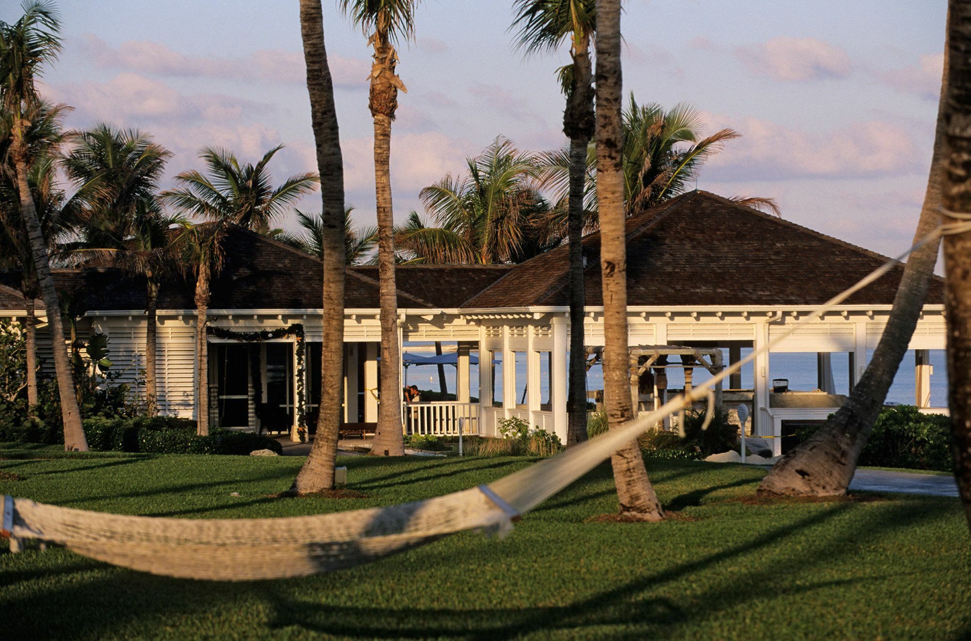 The Ocean Club, A Four Seasons Resort, Bahamas Creek Village Exterior foto